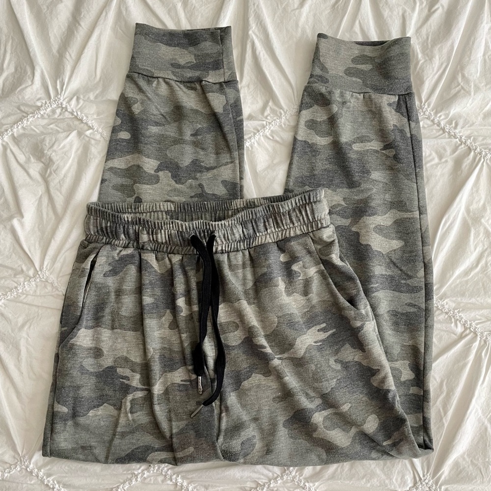 Kittenish Call Me, Beep Me Camo Joggers